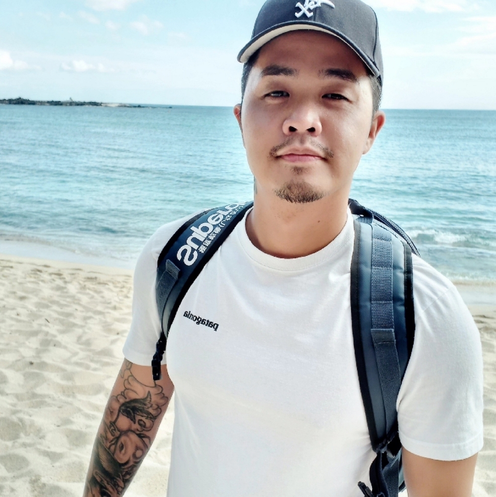 Meet your Posher, Giang